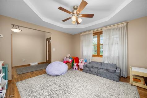 675 Juniper Lane Brunswick OH 44212