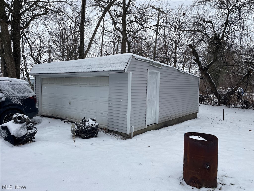 3486 E 105th Street Cleveland OH 44104