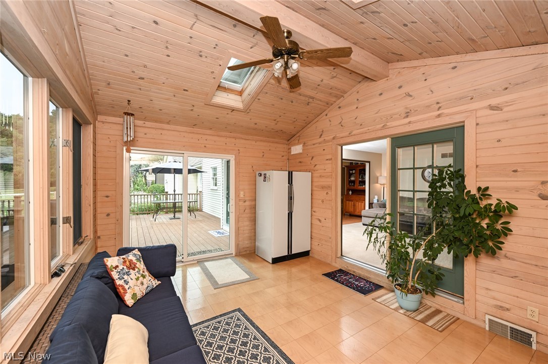 801 Robinson Spur Bath OH 44333