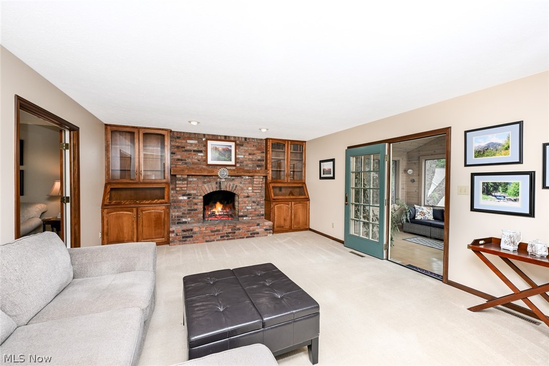 801 Robinson Spur Bath OH 44333
