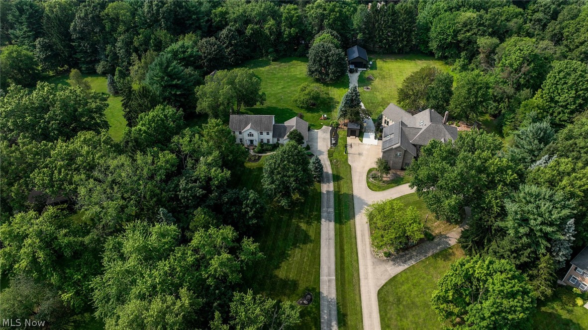801 Robinson Spur Bath OH 44333