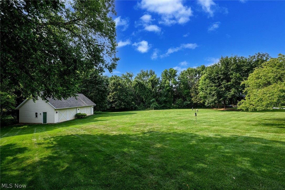 801 Robinson Spur Bath OH 44333