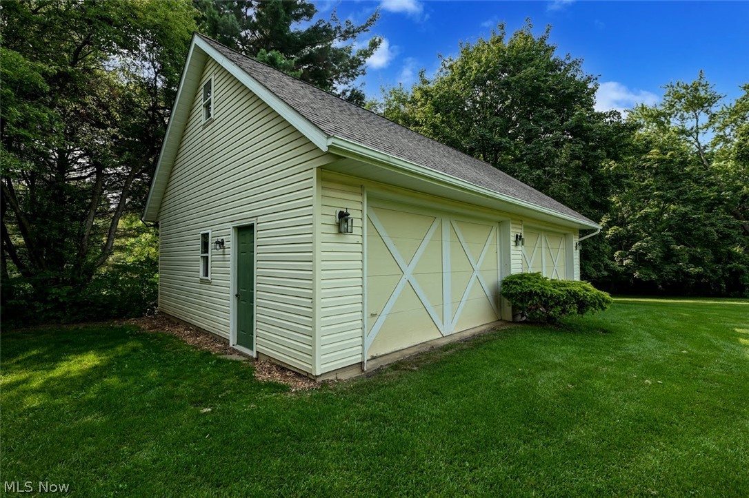 801 Robinson Spur Bath OH 44333