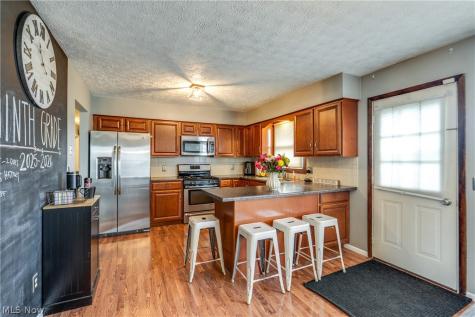 7363 Paxton Street NE Canton OH 44721
