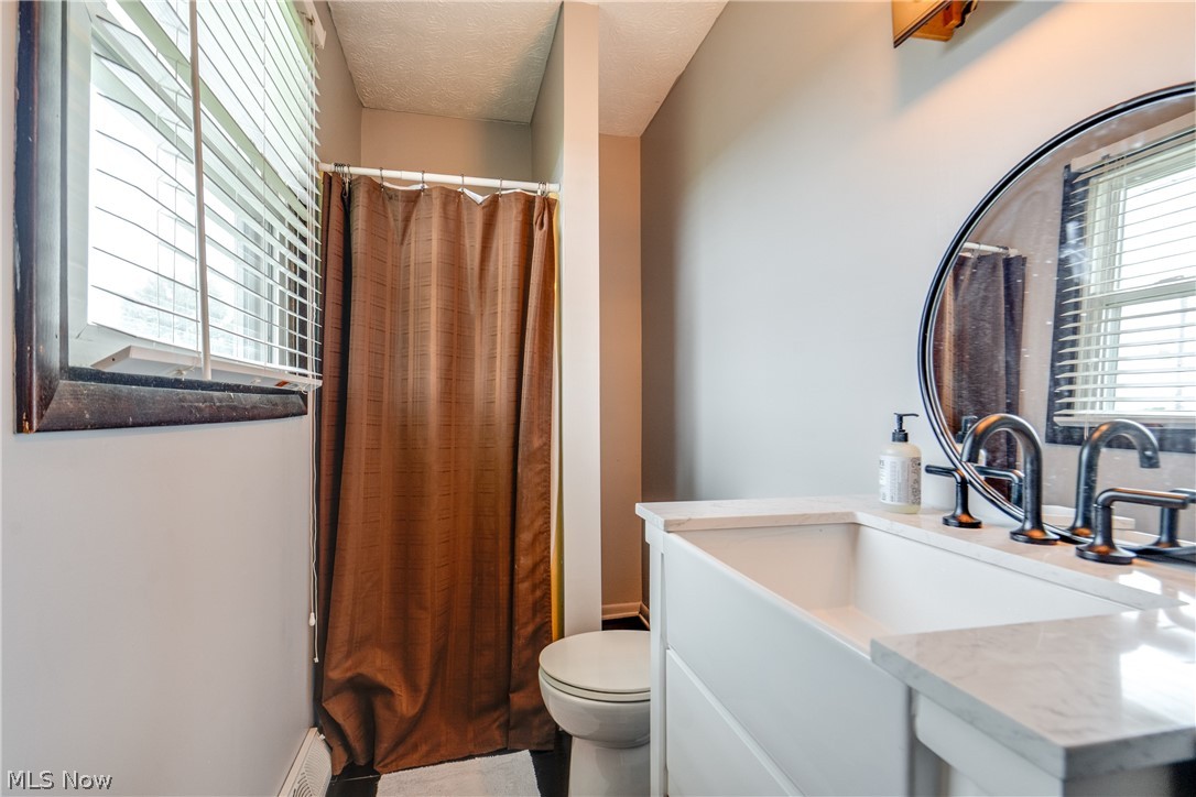 7363 Paxton Street NE Canton OH 44721