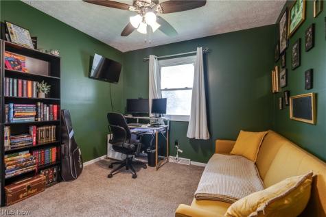 7363 Paxton Street NE Canton OH 44721