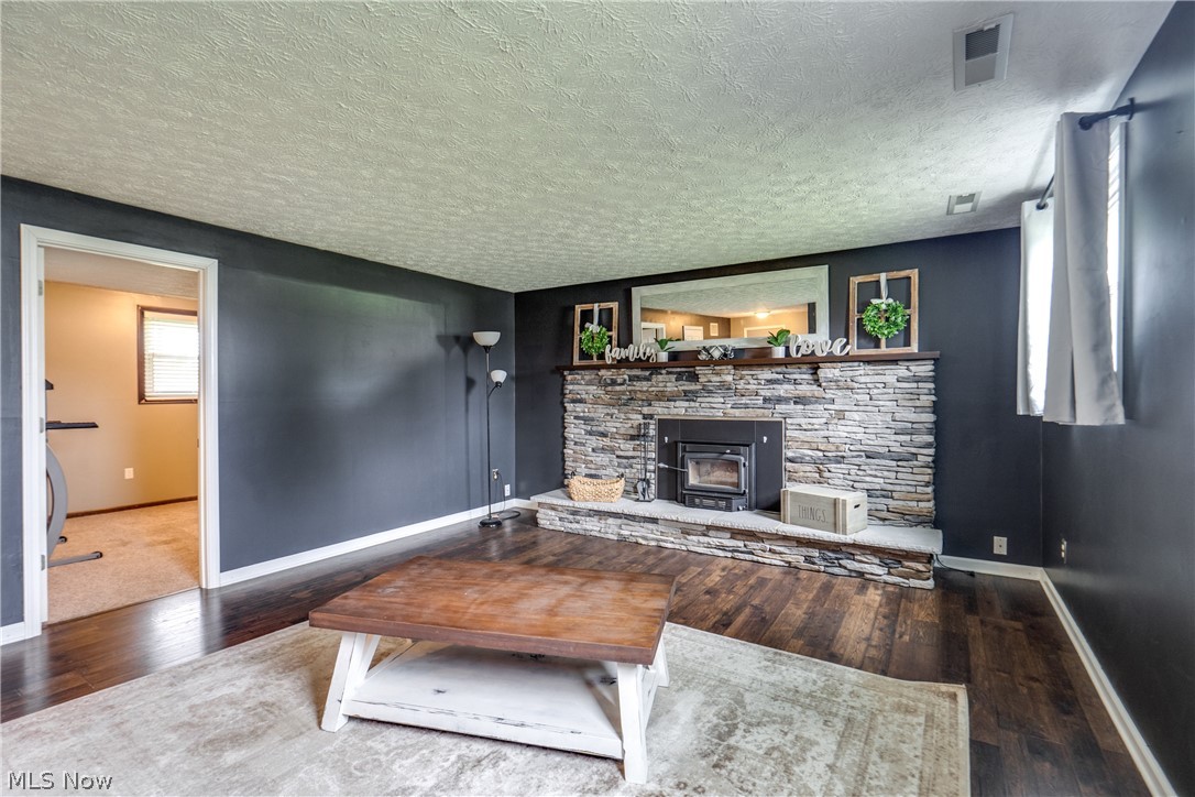 7363 Paxton Street NE Canton OH 44721