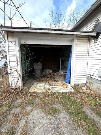 Ewing Avenue Lima OH 45801