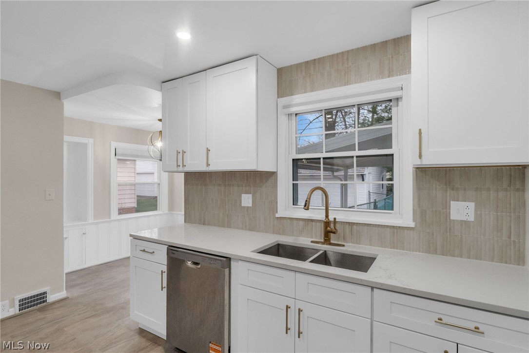 4182 Silsby Road University Heights OH 44118