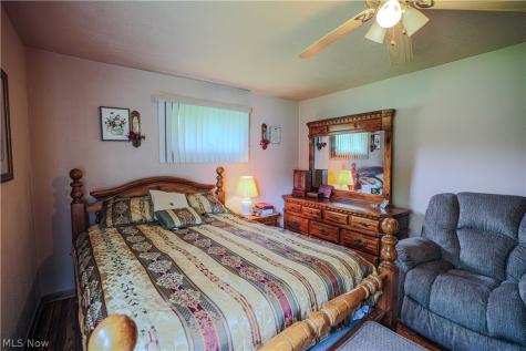16011 Elbrook Street NE Alliance OH 44601