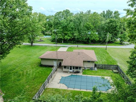 16011 Elbrook Street NE Alliance OH 44601