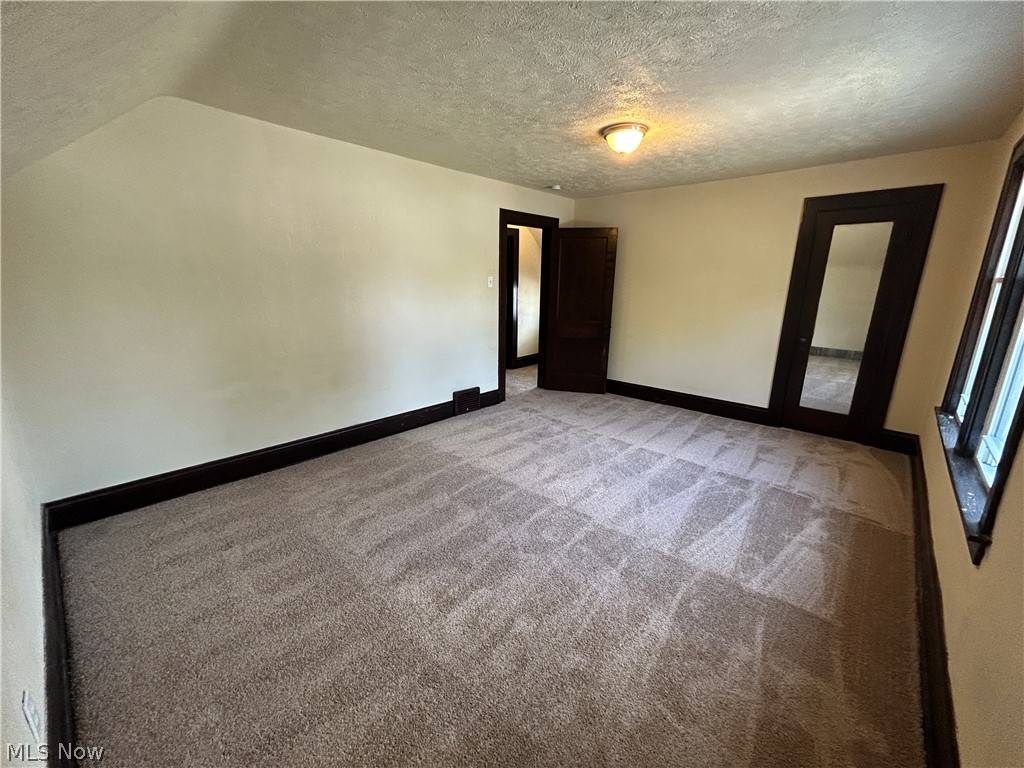 1178 Tampa Avenue Akron OH 44314