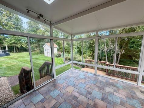 36255 Sandy Knoll Drive Eastlake OH 44095