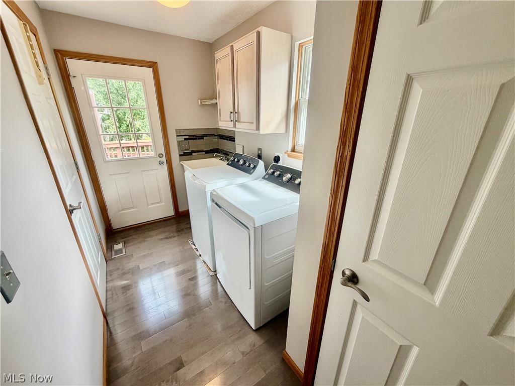 36255 Sandy Knoll Drive Eastlake OH 44095