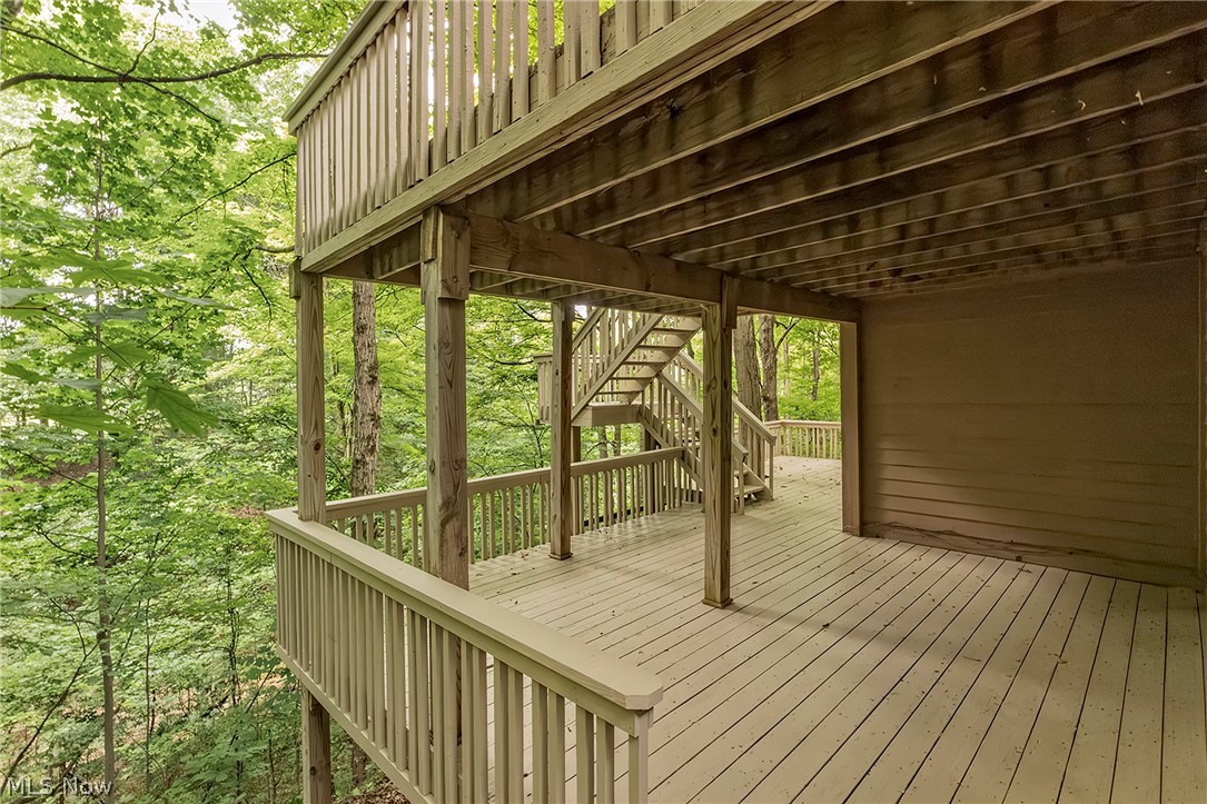 15490 Riddle Road Chagrin Falls OH 44022