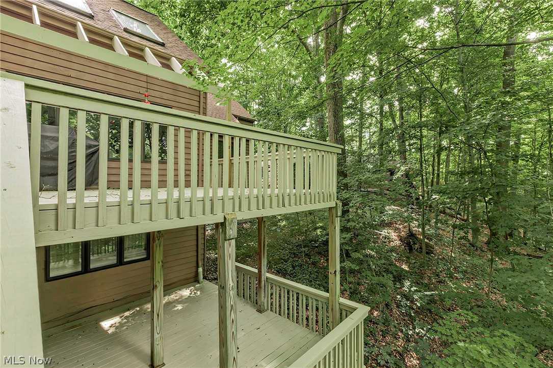 15490 Riddle Road Chagrin Falls OH 44022