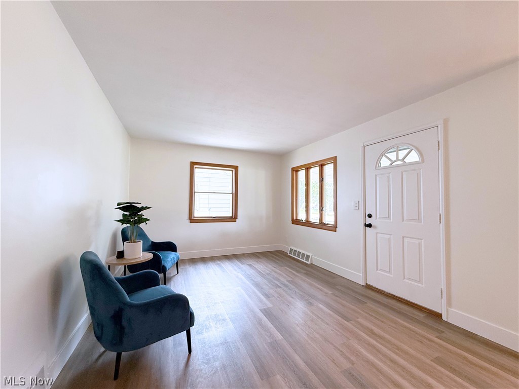 522 Eastern Heights Boulevard Elyria OH 44035