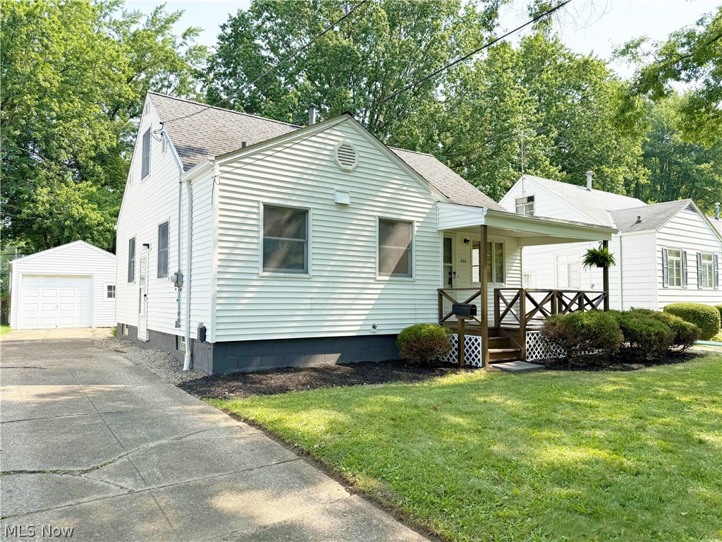 522 Eastern Heights Boulevard Elyria OH 44035