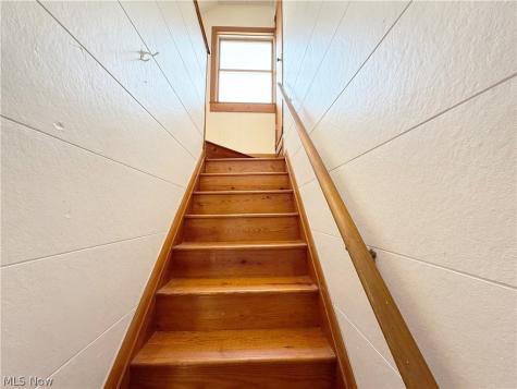 522 Eastern Heights Boulevard Elyria OH 44035