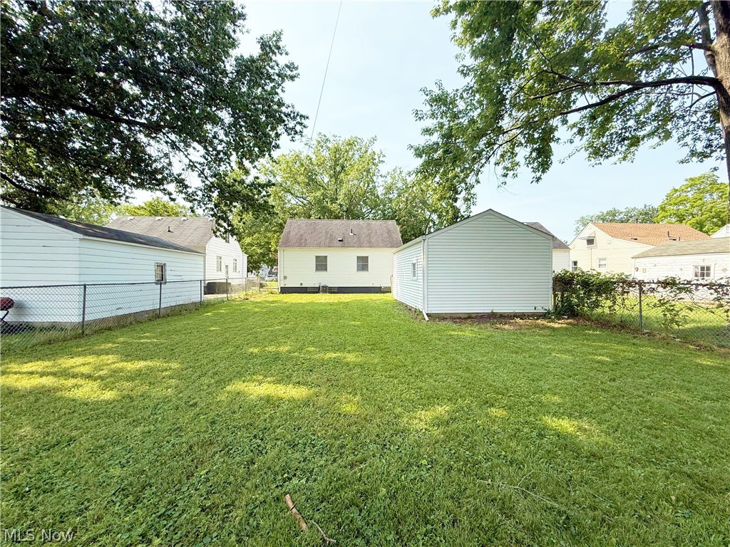 522 Eastern Heights Boulevard Elyria OH 44035