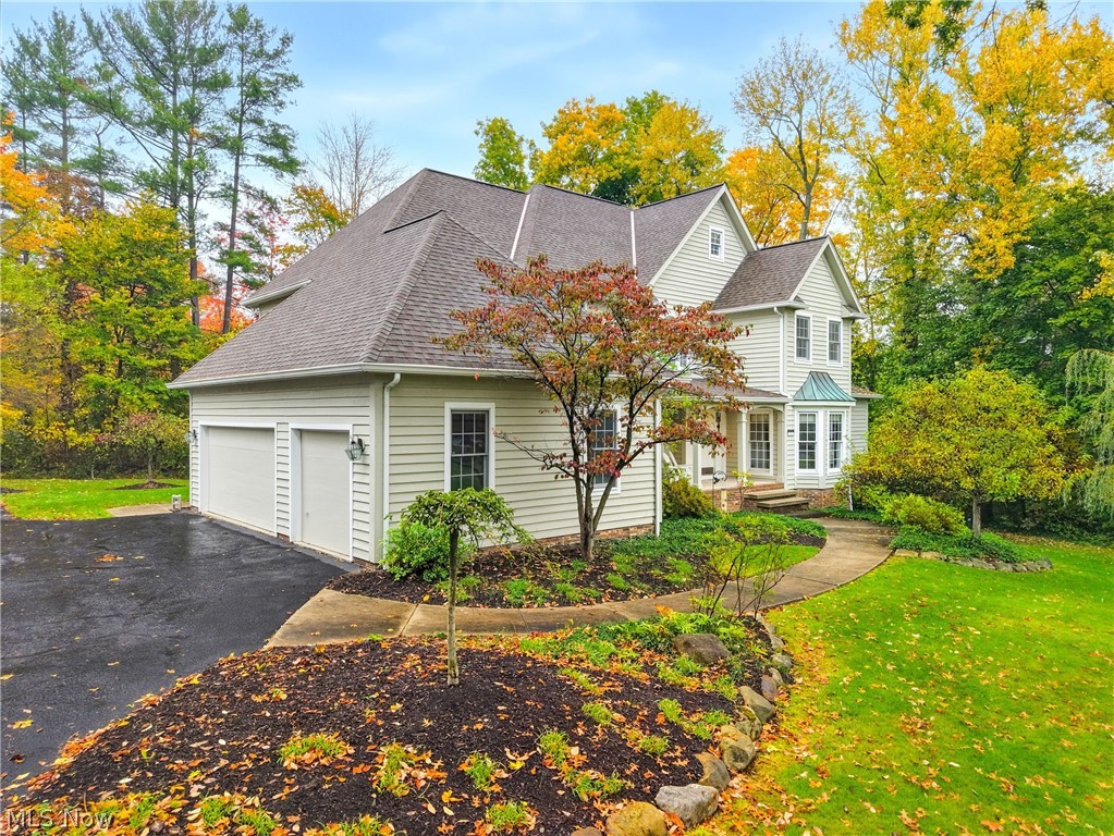 495 North Street Chagrin Falls OH 44022