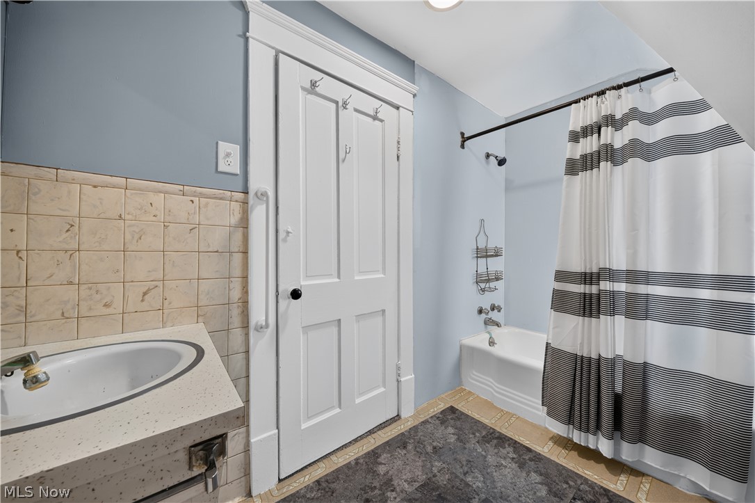 1412 Perryville Place Ashtabula OH 44004