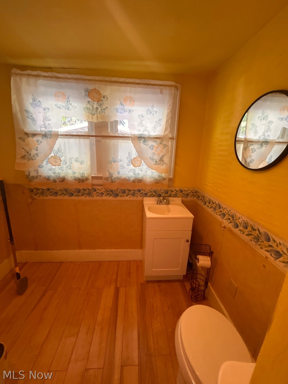 633 Elbon Avenue Akron OH 44306