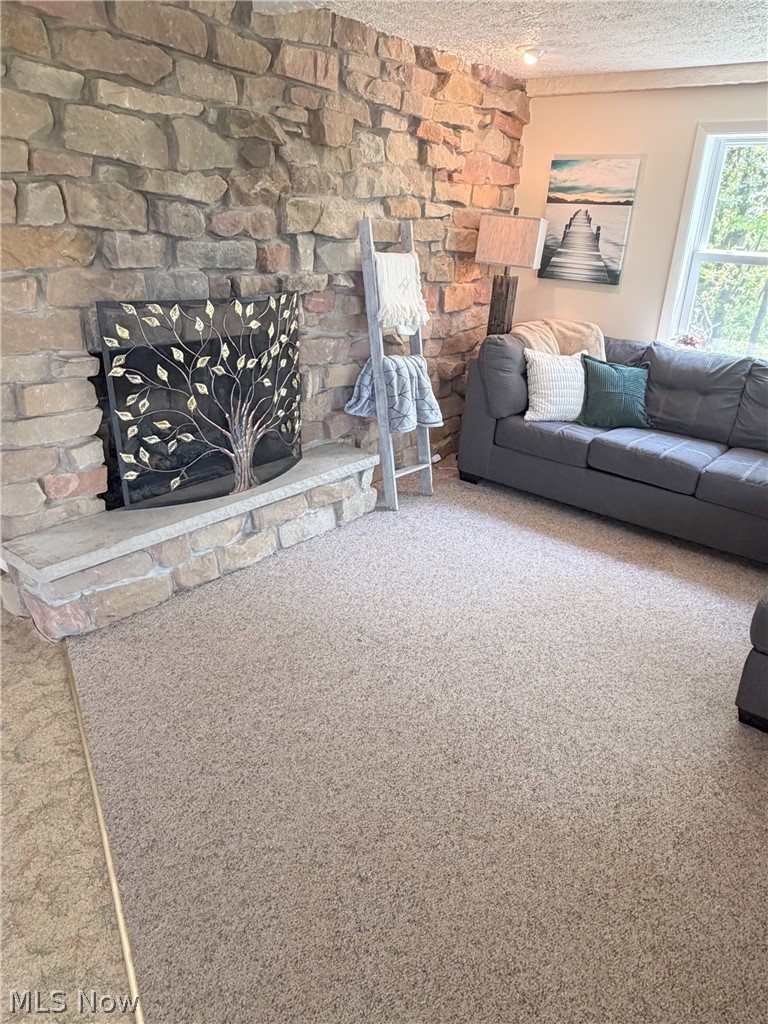195 Oneida Trail Malvern OH 44644