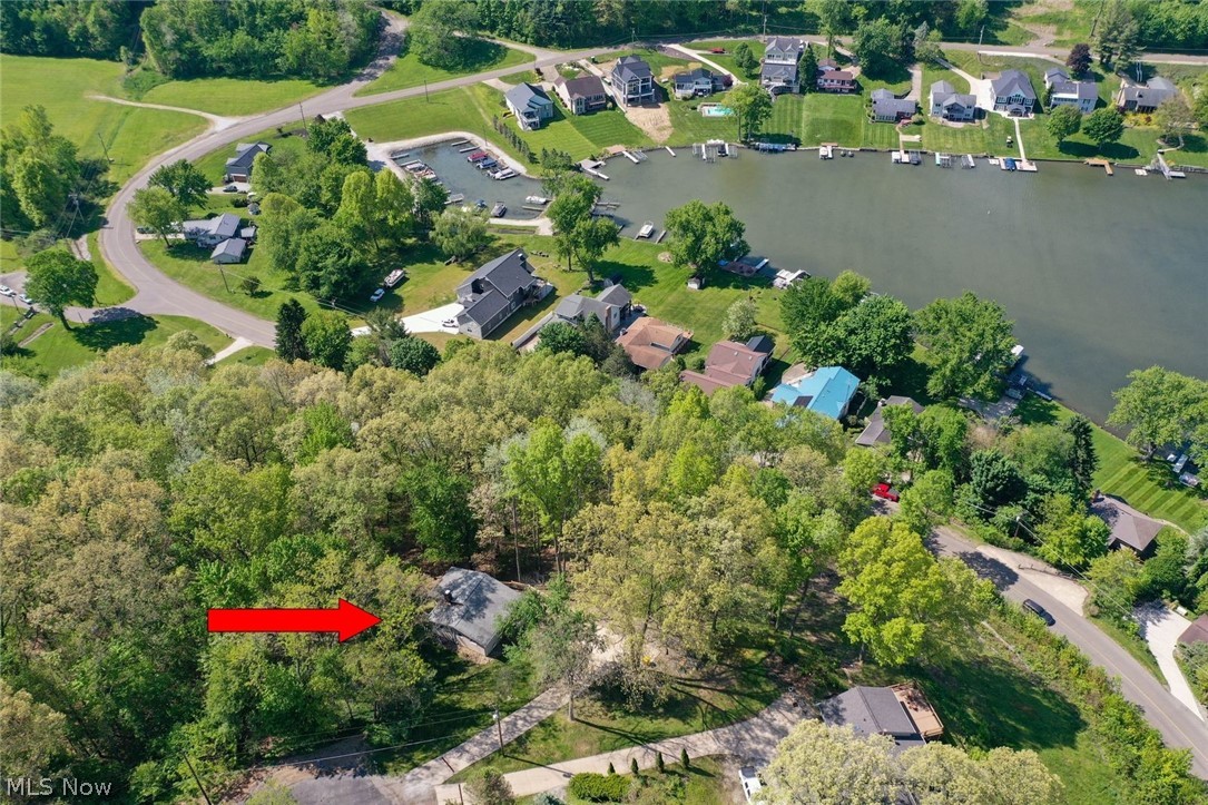 195 Oneida Trail Malvern OH 44644