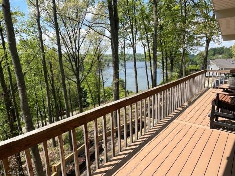 195 Oneida Trail Malvern OH 44644