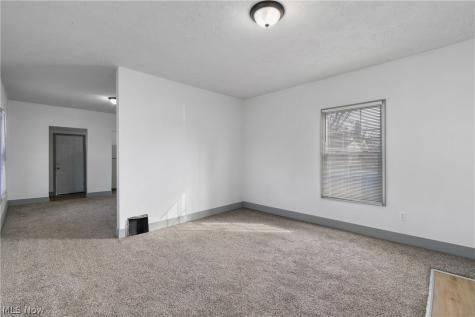 1747 5th Street SE Canton OH 44707