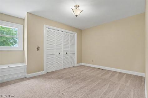 5671 Brownstone Circle NW Canton OH 44718