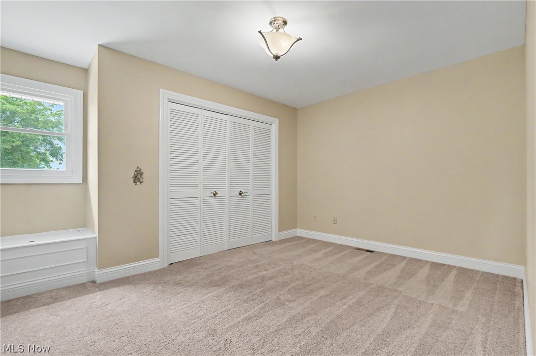 5671 Brownstone Circle NW Canton OH 44718