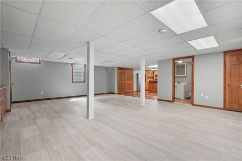 5671 Brownstone Circle NW Canton OH 44718