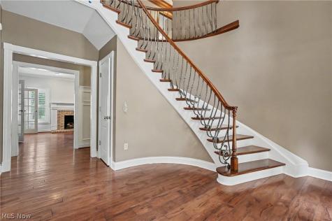 5671 Brownstone Circle NW Canton OH 44718