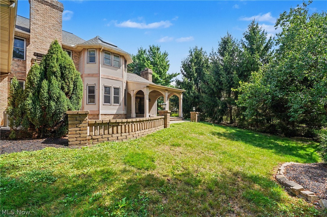 5671 Brownstone Circle NW Canton OH 44718