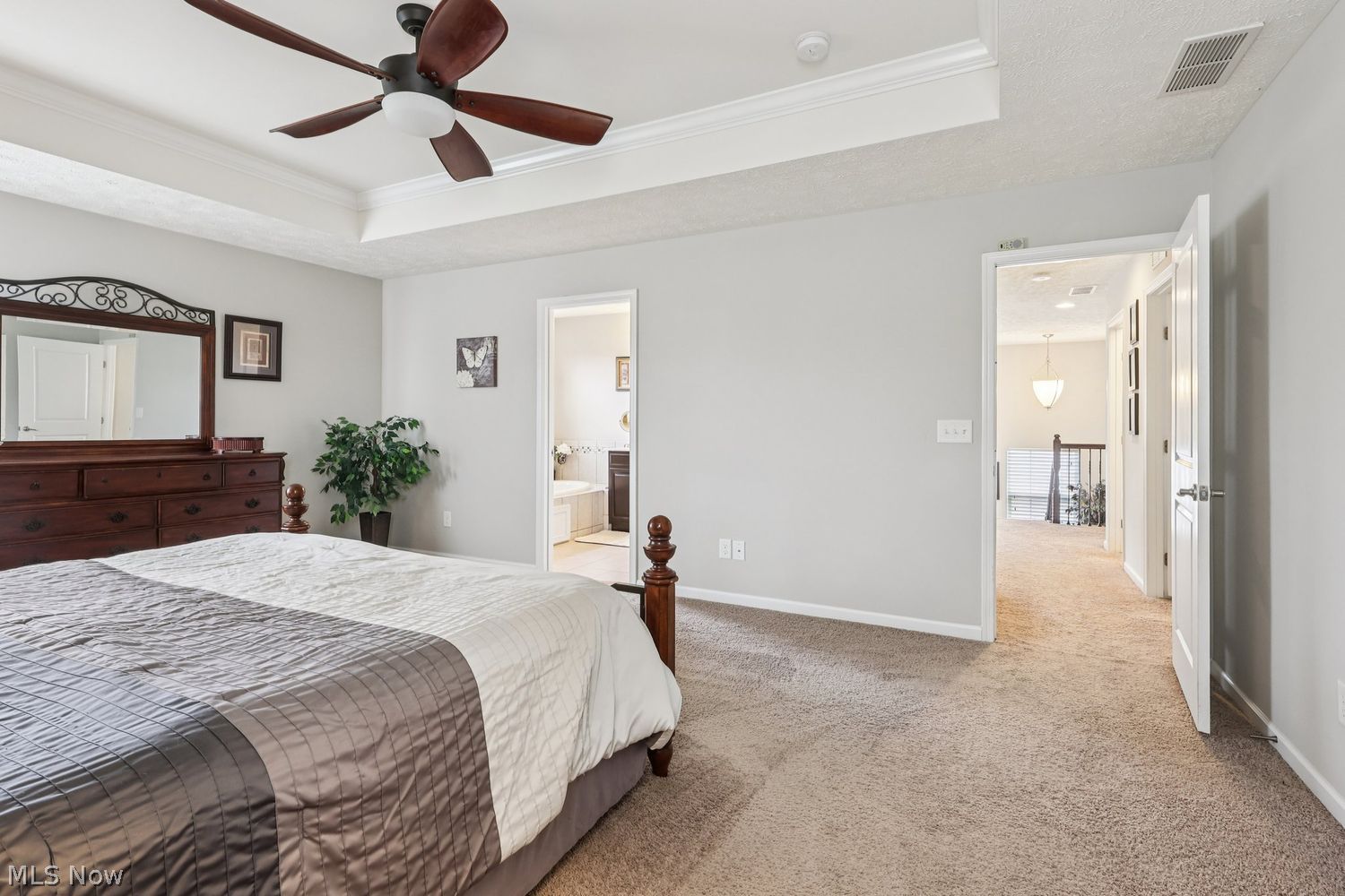 817 Hilliary Lane Aurora OH 44202