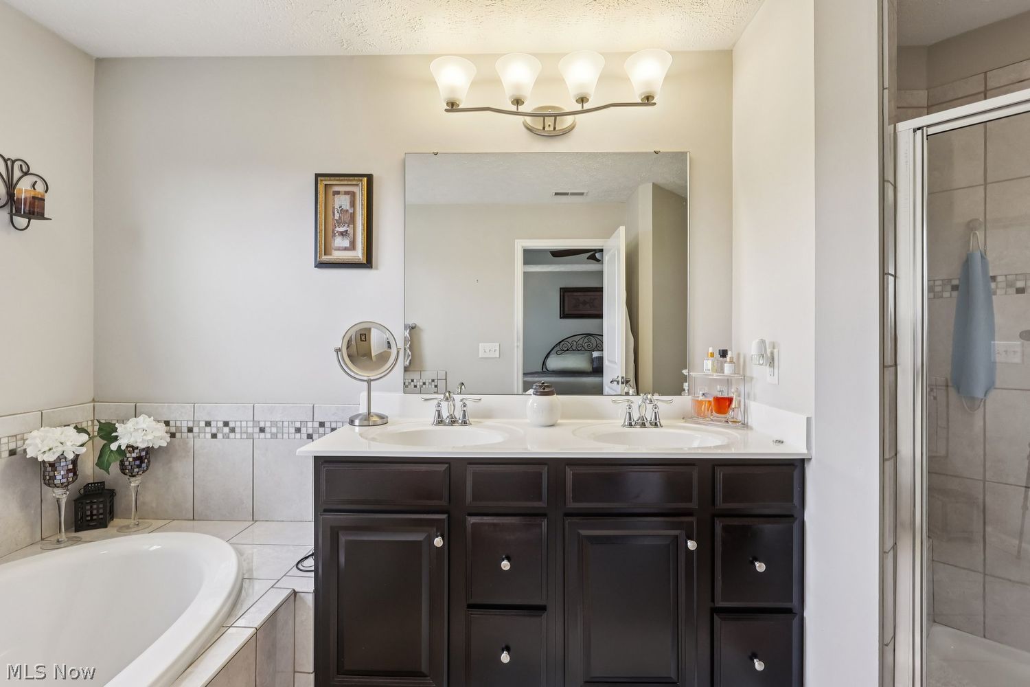 817 Hilliary Lane Aurora OH 44202