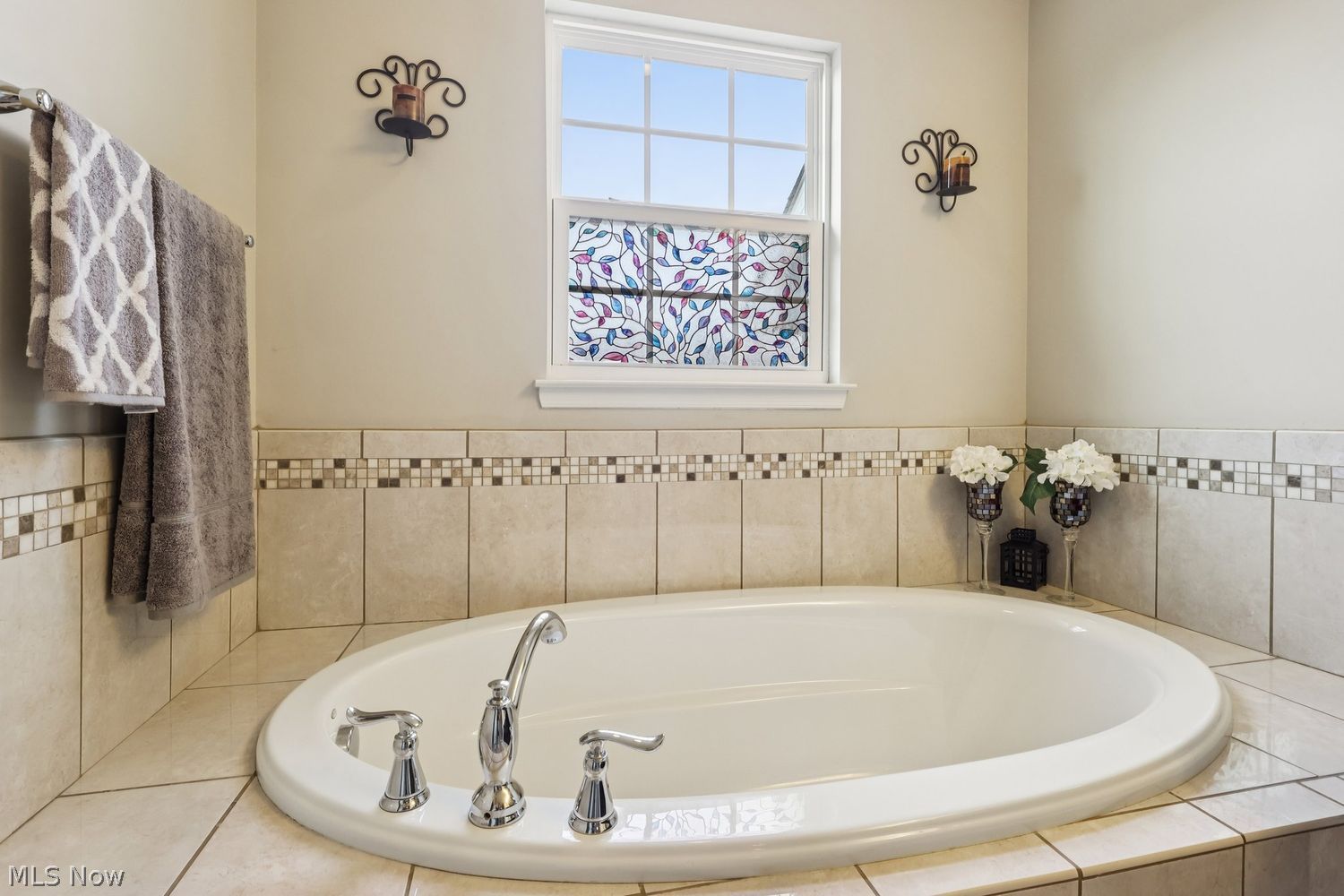 817 Hilliary Lane Aurora OH 44202