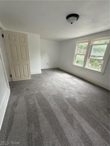 802 Clay Drive Akron OH 44311