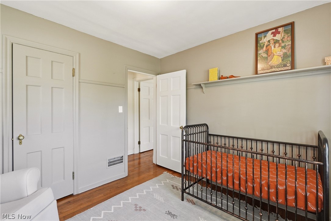 3854 Meadowbrook Boulevard University Heights OH 44118