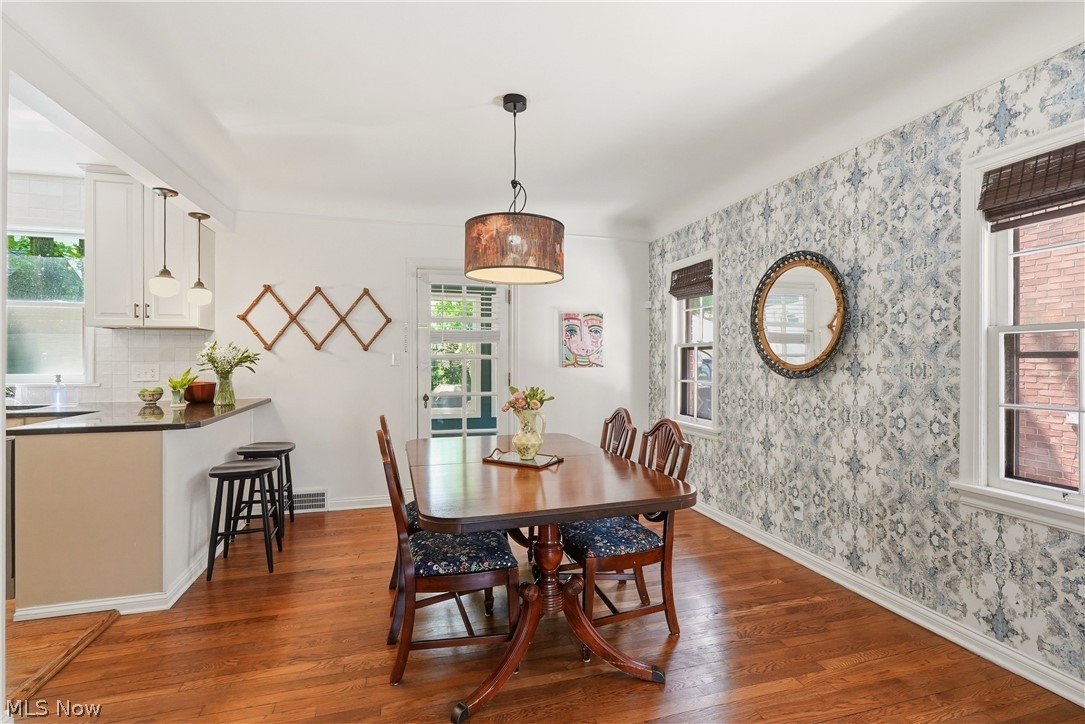 3854 Meadowbrook Boulevard University Heights OH 44118