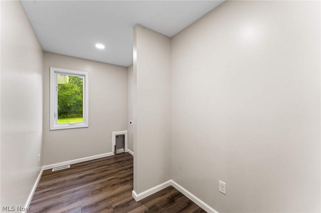 406 S Raccoon Road Austintown OH 44515