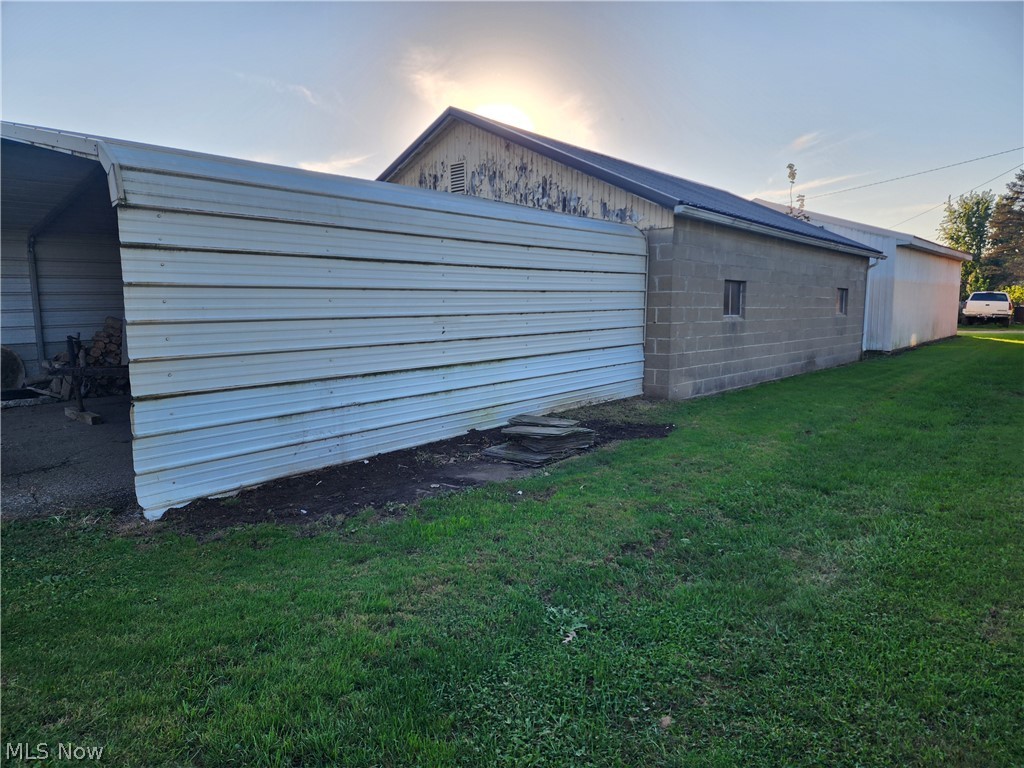 221 Washington Street Coshocton OH 43812