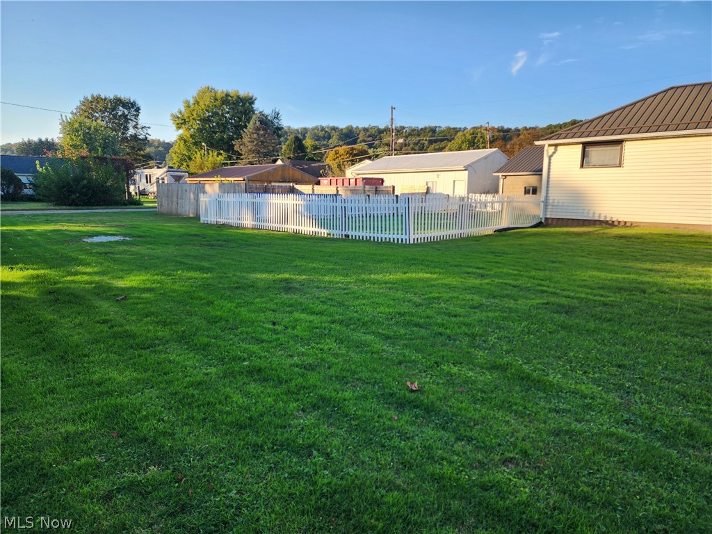 221 Washington Street Coshocton OH 43812