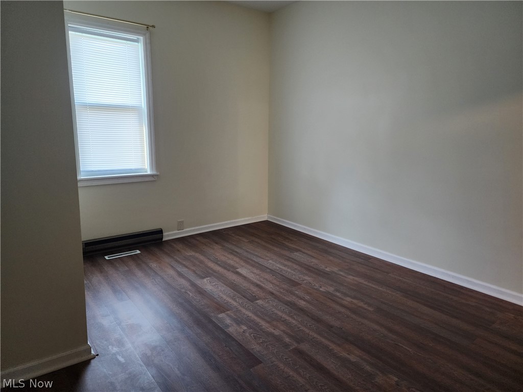 221 Washington Street Coshocton OH 43812