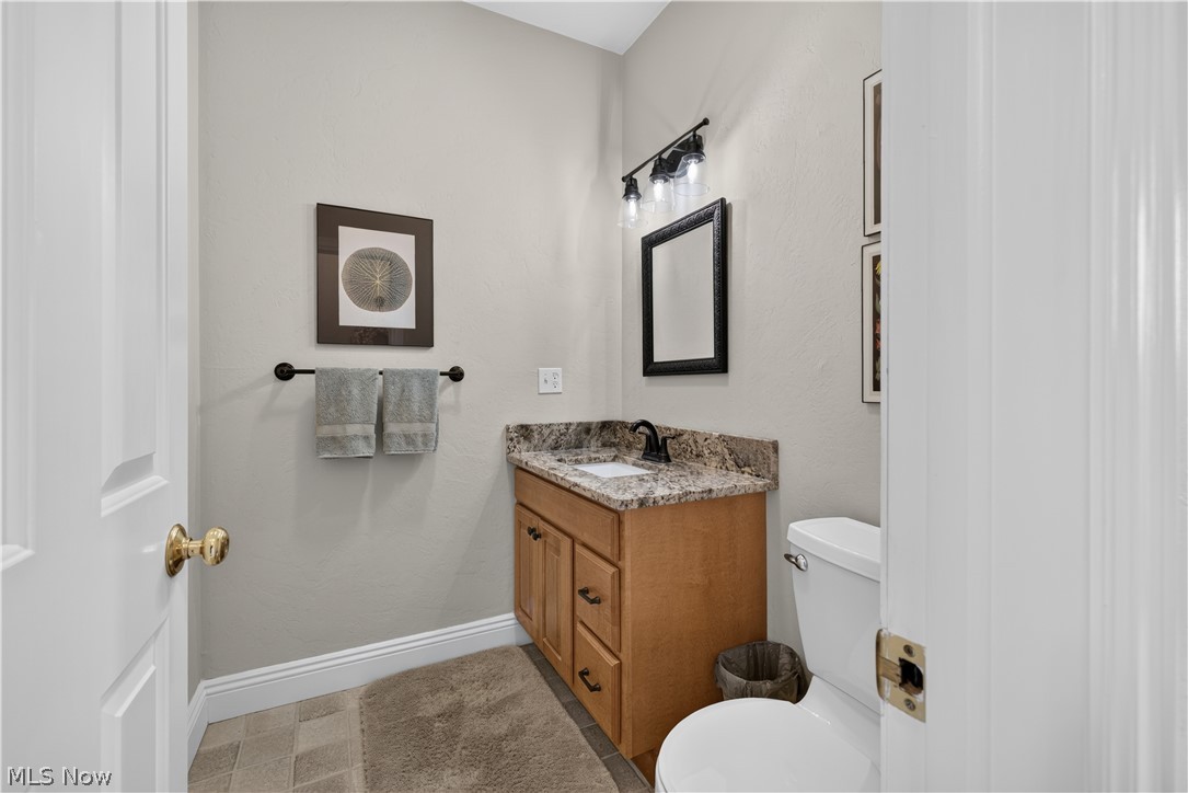 49695 Parkview Drive East Liverpool OH 43920