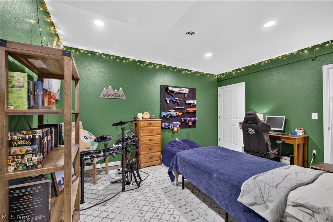 49695 Parkview Drive East Liverpool OH 43920