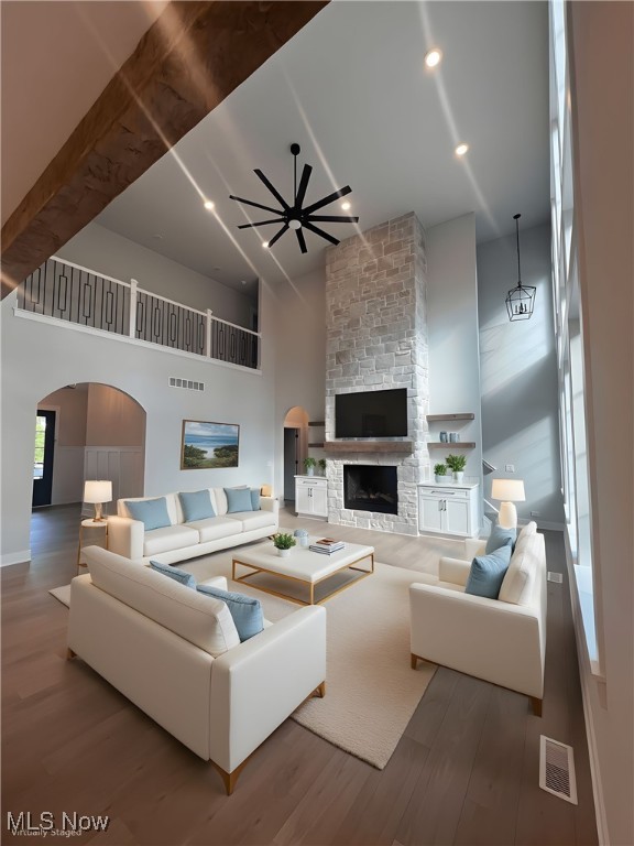 825 Club Drive W Aurora OH 44202