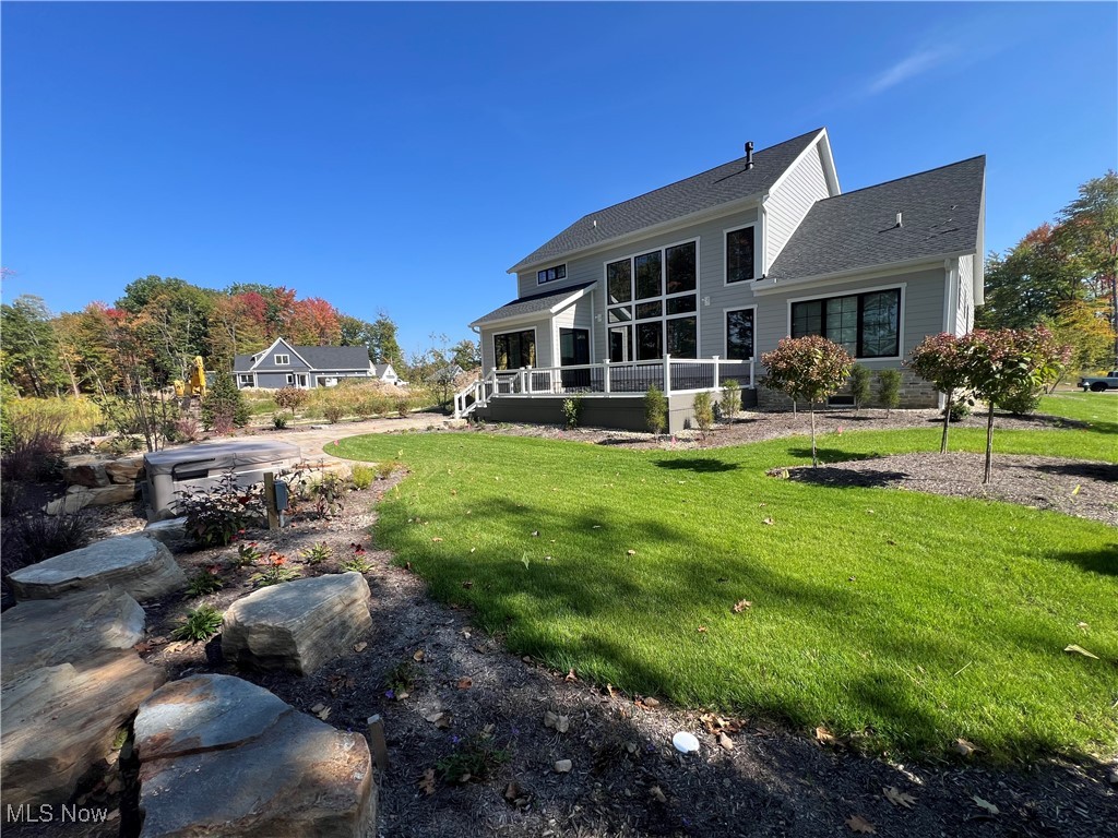 825 Club Drive W Aurora OH 44202